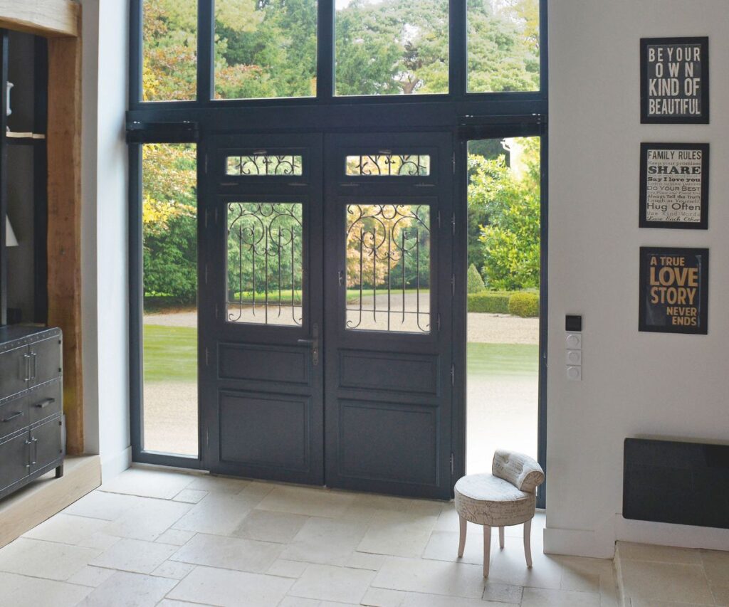 Portes d’entrée Aluminium traditionnelle chez AMPC Solutions