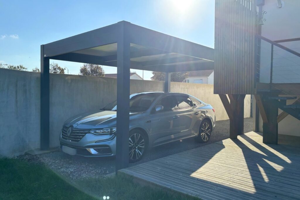 Carport véhicule de AMPC Solutions à Aizenay